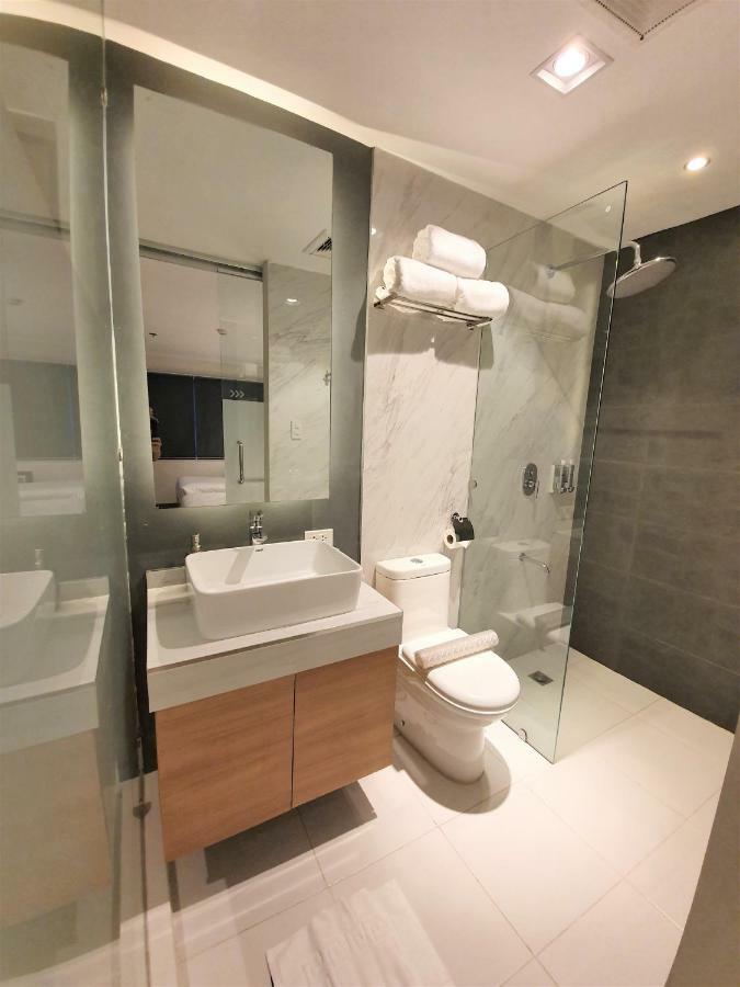 The Upperroom @ Real Suites Bacolod Exterior foto